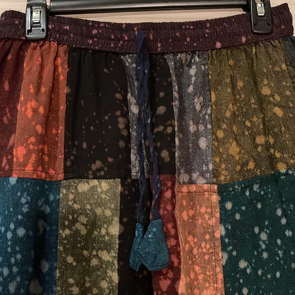 Patchwork joggers, size L/XL with front pockets handmade in Nepal - Picture 6 of 11